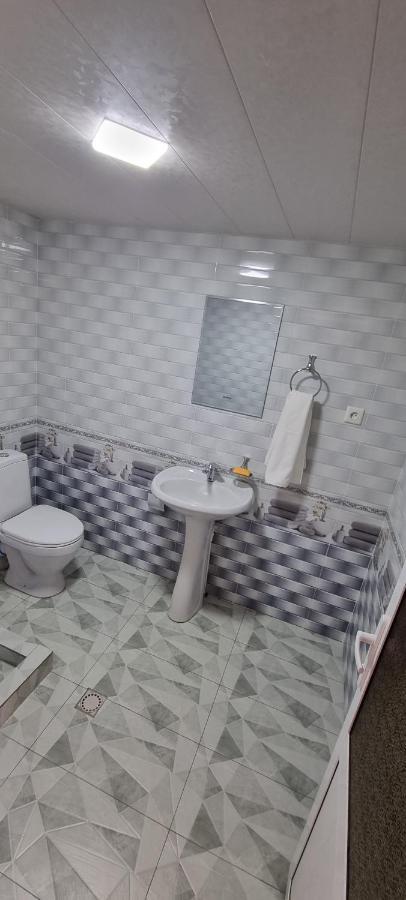 Hostel Muborak Samarkand Ngoại thất bức ảnh